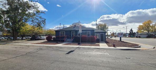 880 N Curtis Rd, Boise, ID 83706